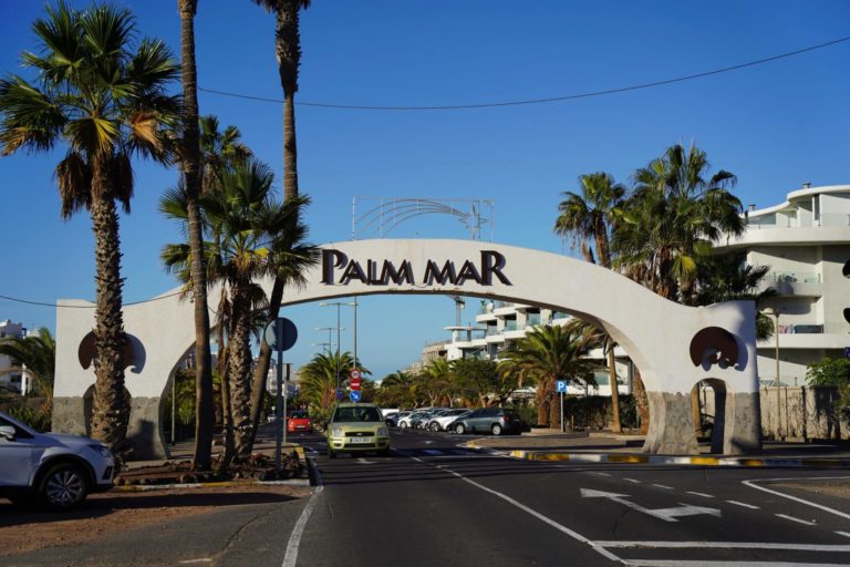 Arona. Avenida Palm Mar
