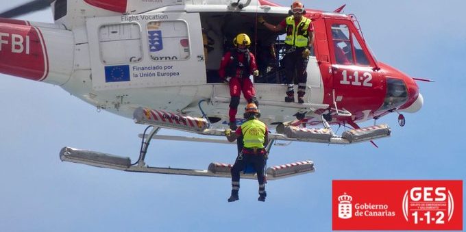 MUJER RESCATADA POR EL GES TRAS SUFRIR UNA CAÍDA EN UN BARRANCO DE ARICO 19-1-25