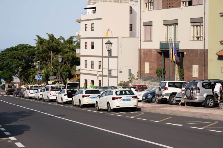Parada de taxi en Valle Gran Rey
