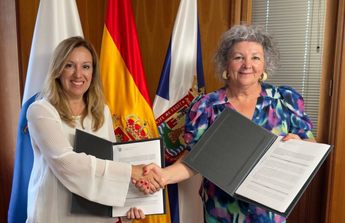 ROSA DÁVILA Y AGUSTINA BELTRÁN 001 (1)