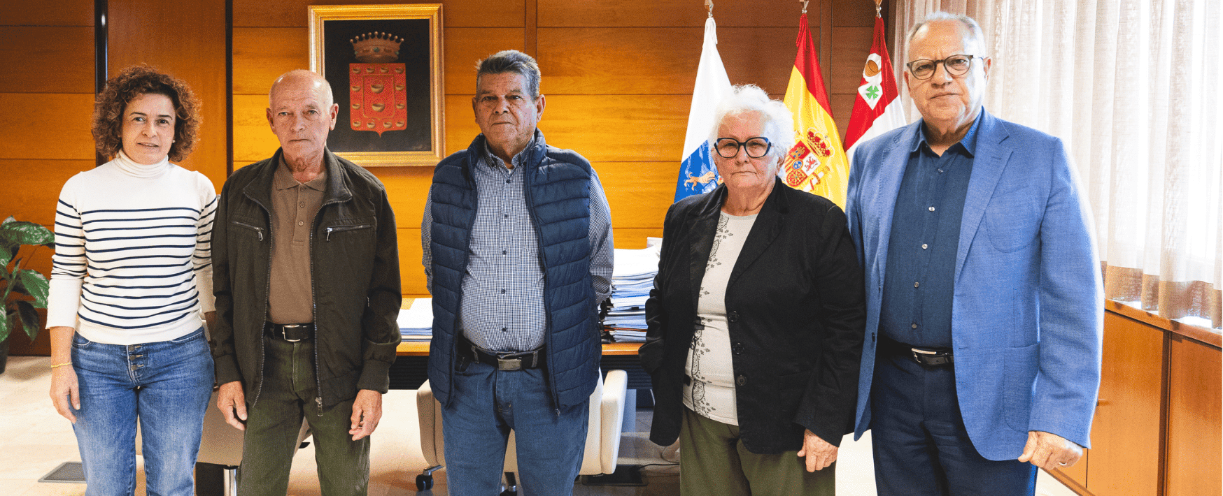 Recepcion de las romeras y los Premios Meritos Humanos (1)