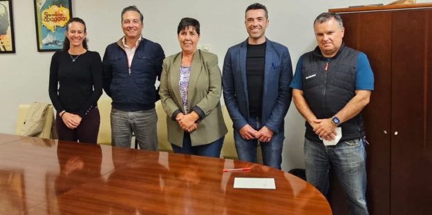 Senderos-Reunión