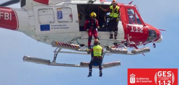TRES PERSONAS CON APUROS EN EL MAR RESCATADAS EN SANTIAGO DEL TEIDE 27-1-25