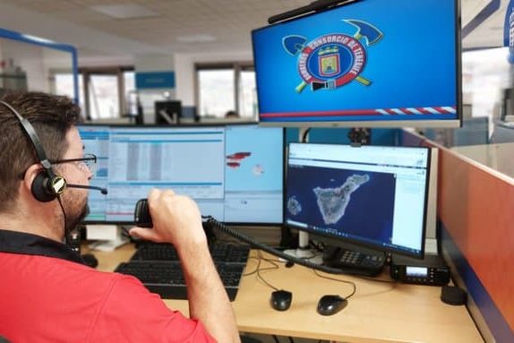 UN HOMBRE Y UNA MUJER HERIDOS TRAS EL VUELCO DE UN VEHÍCULO-ICOD DE LOS VINOS 9-1-25
