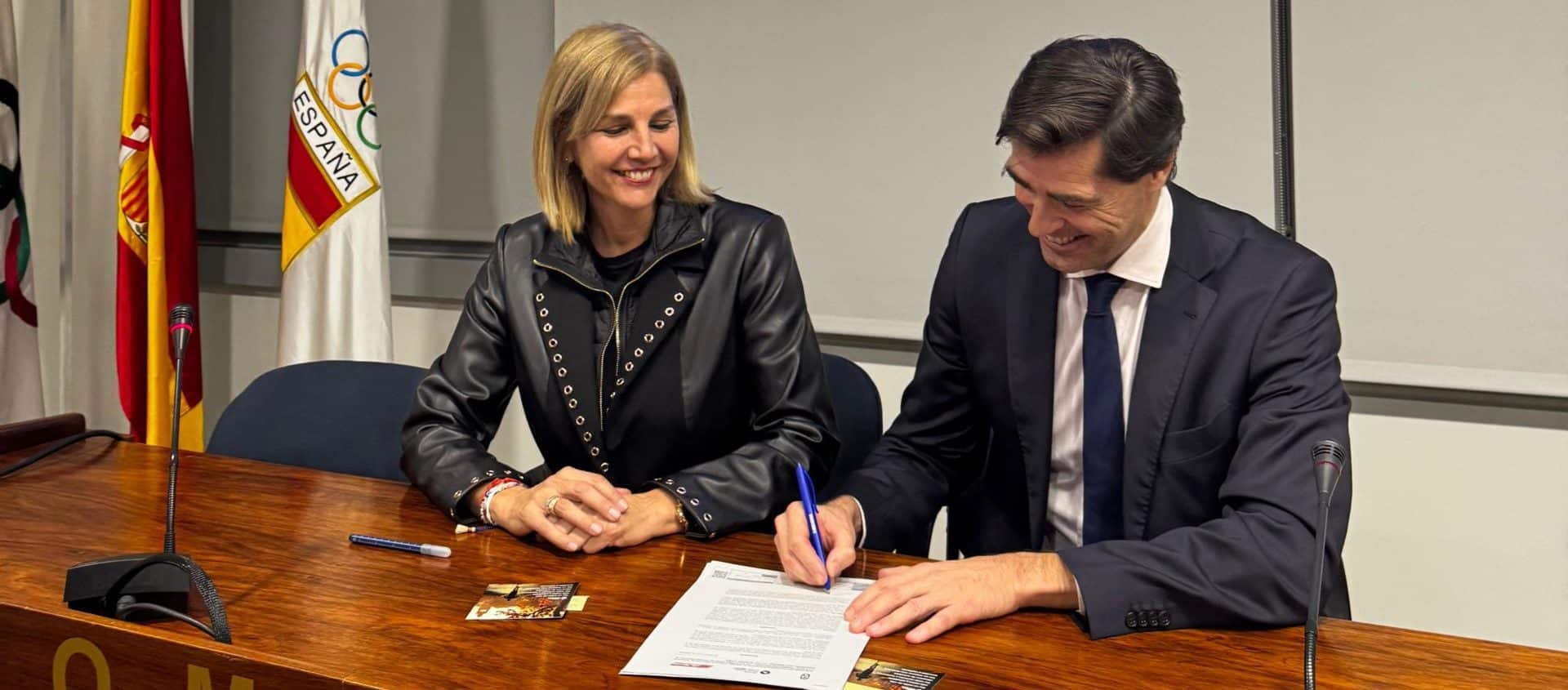 Yolanda Moliné y Raúl Chapado