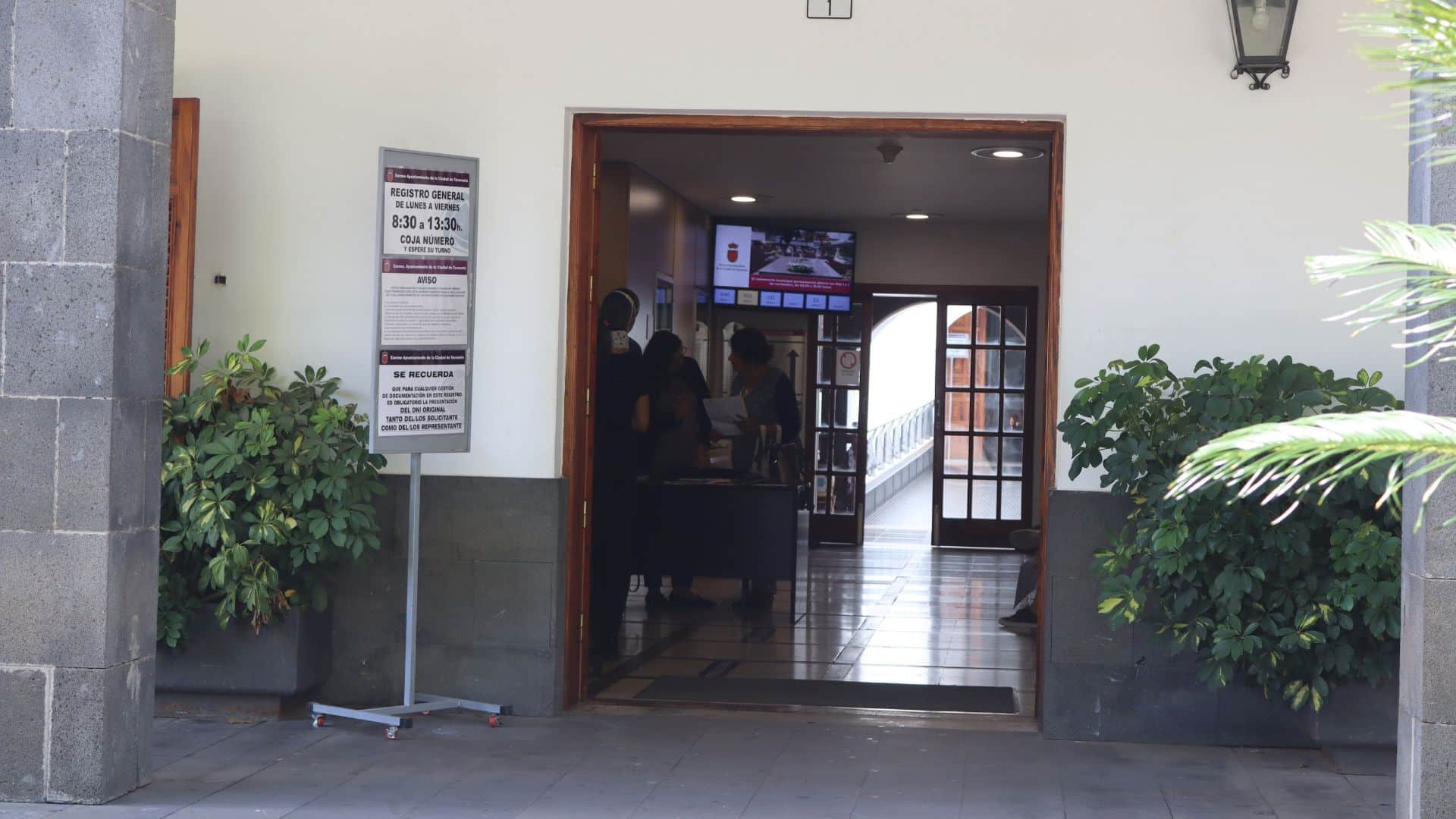 entrada AYTO de TACORONTE
