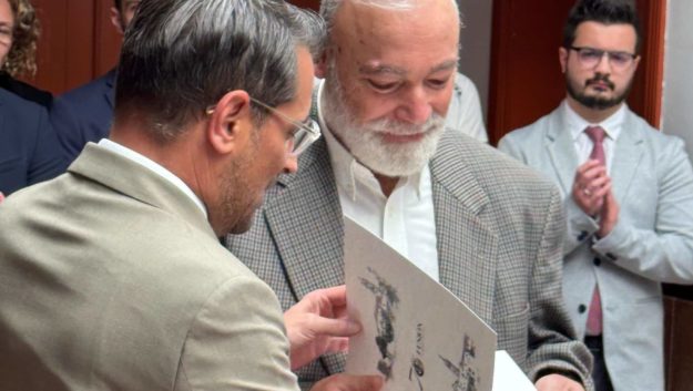 130225 Acto 70 aniversario primer pleno FUSI�N Ayuntamiento de Los Realejos (12) (1)