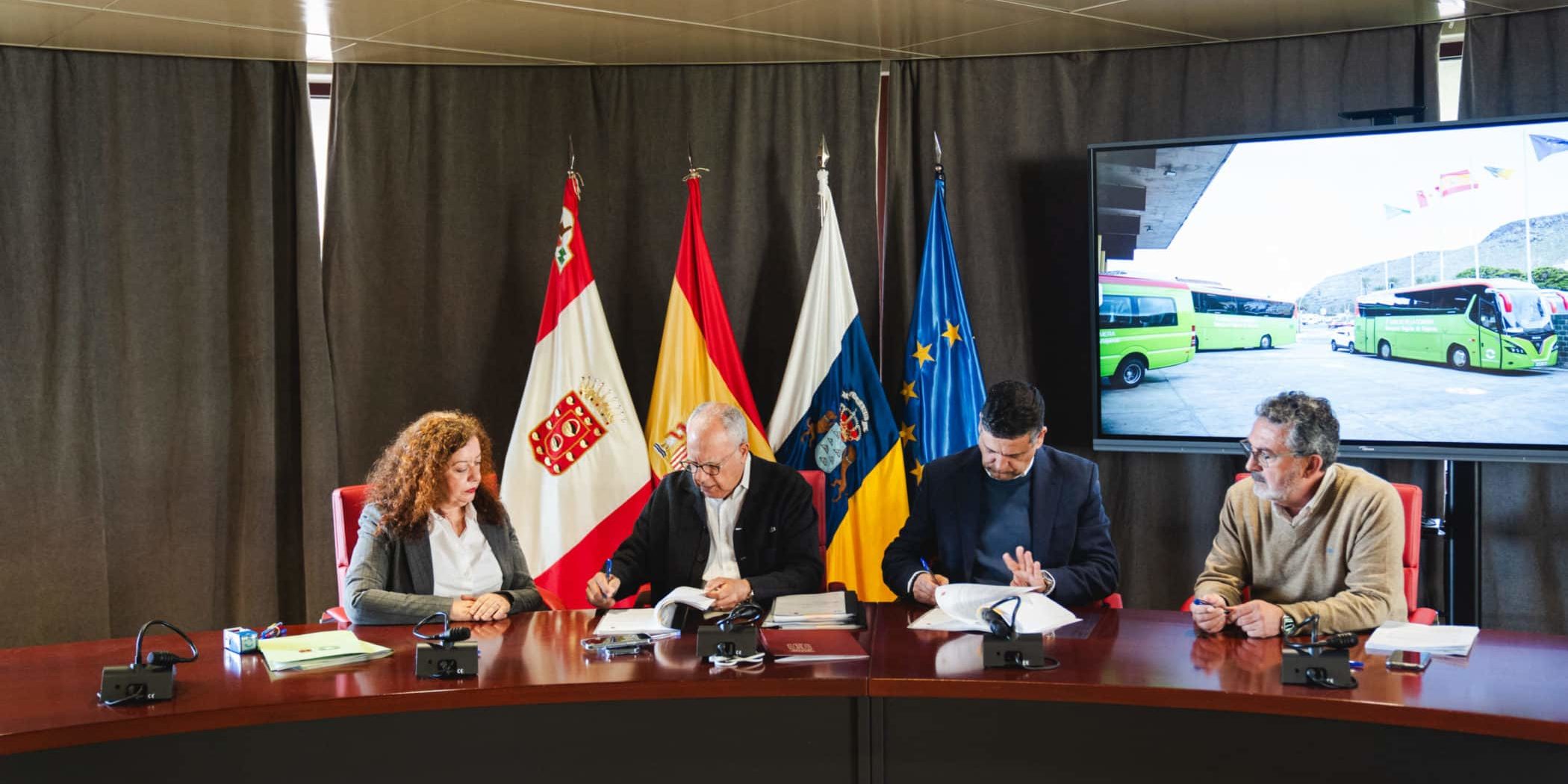 190225 GuaguaGomera renueva su flota de transporte público con 12 nuevas guaguas