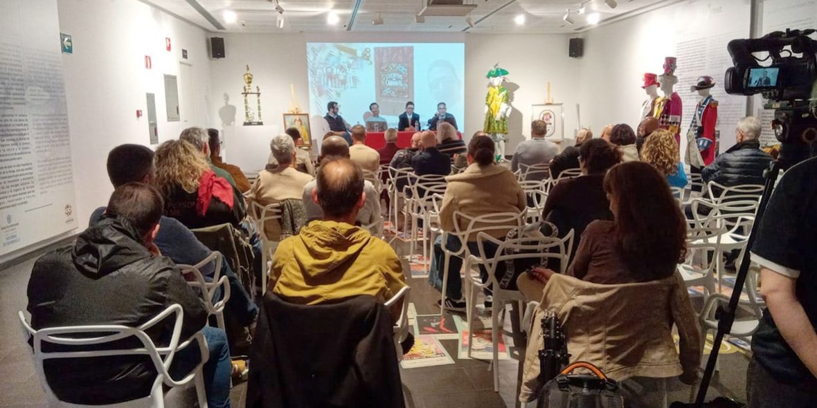 250211 Presentación libro Casa Carnaval