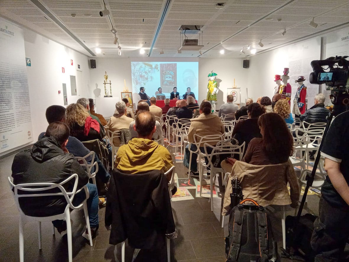 250211 Presentación libro Casa Carnaval