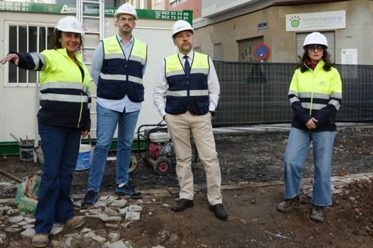 2502120 Demolición y urbanización en Álvares de Lugo 70