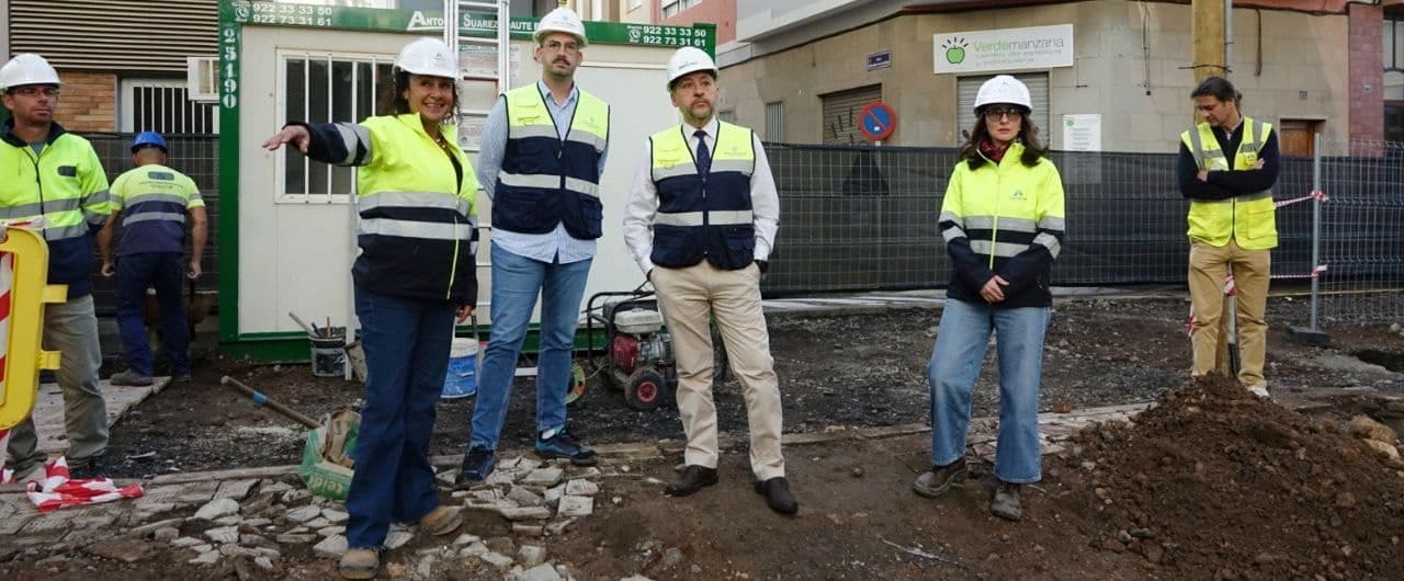 2502120 Demolición y urbanización en Álvares de Lugo 70