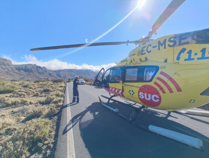 CICLISTA HERIDO TRAS UN ACCIDENTE EN LAS CAÑADAS DEL TEIDE-LA OROTAVA 13-2-25
