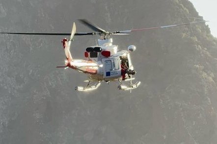 EL GES RESCATA A UNA SENDERISTA HERIDA ENM SANTIAGO DEL TEIDE 26-2-25