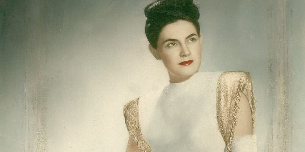 Estudio Fotográfico Alambert. Alicia Navarro, 1950. Colección Centro de Fotografía Isla de Tenerife, TEA Tenerife Espacio de las Artes, Cabildo Insular de Tenerife – copia