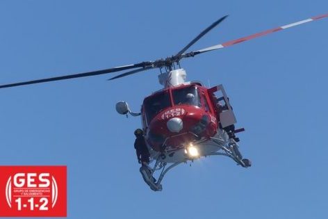 HELICÓPTERO DEL GES RESCATA A UN SENDERISTA HERIDO EN AGAETE 3-1-25
