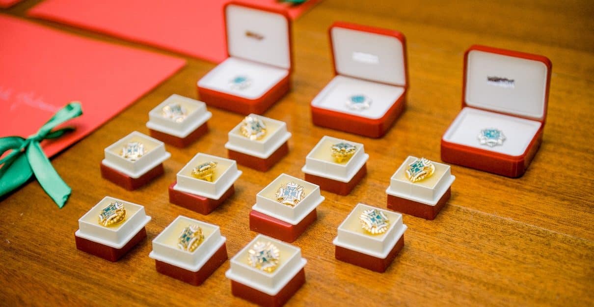 Insignias