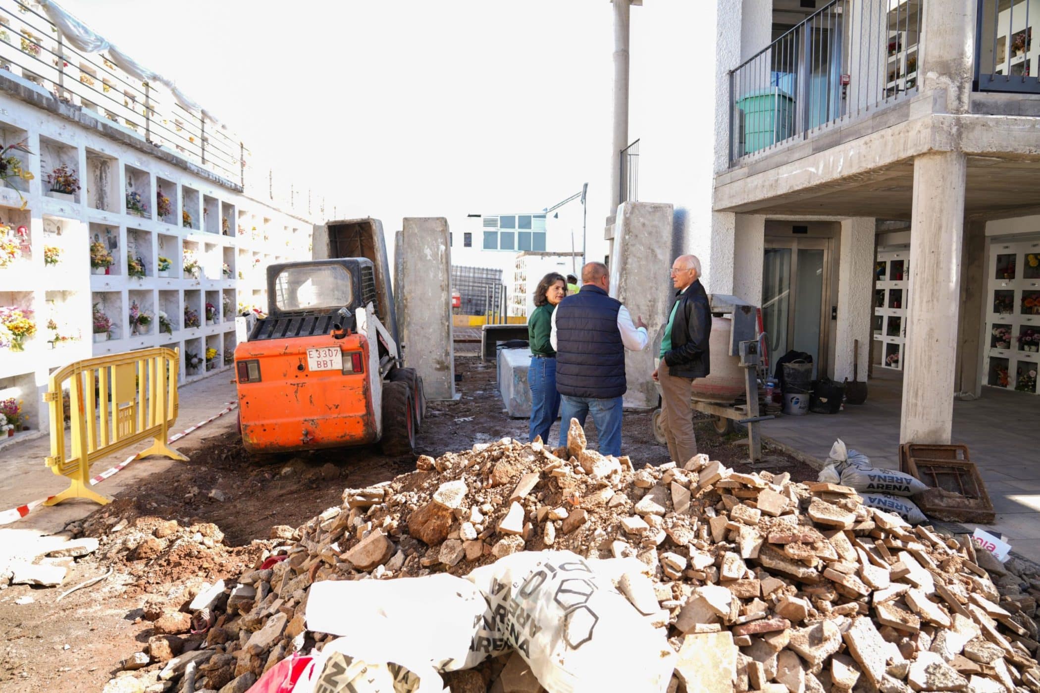 Obras en el cementerio municipal de Santa Úrsula