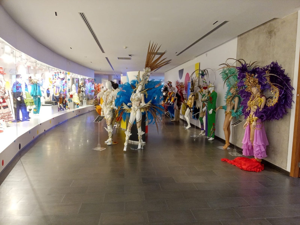 250303 Casa Carnaval
