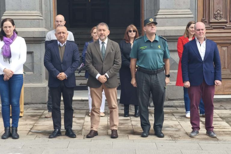 250311 Minuto de solencio por los atentados del 11-M