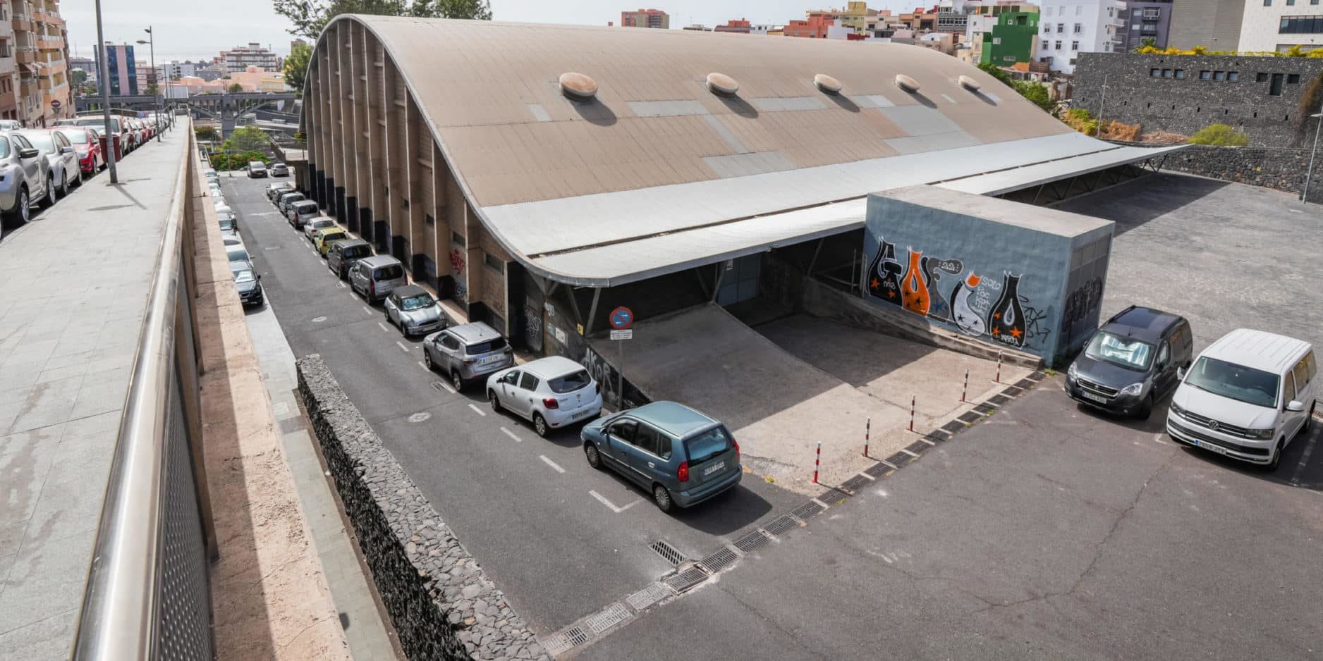 250311 Pabellón Ana Bautista exterior
