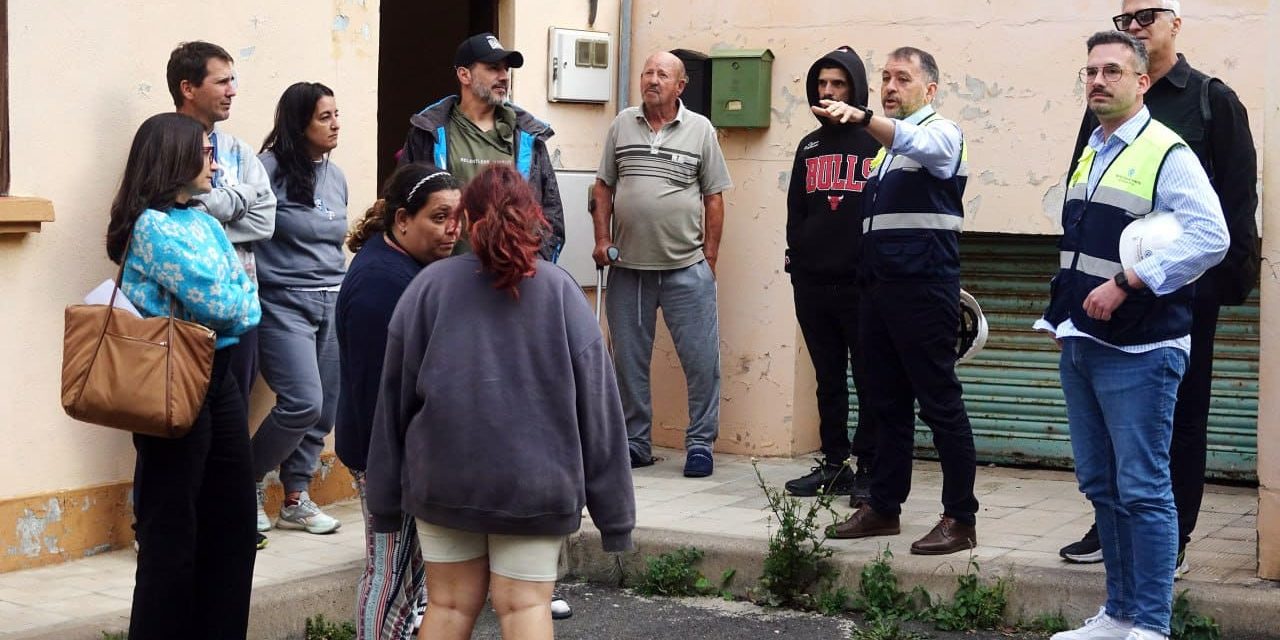 250314 Derribo casa en Ofra 2