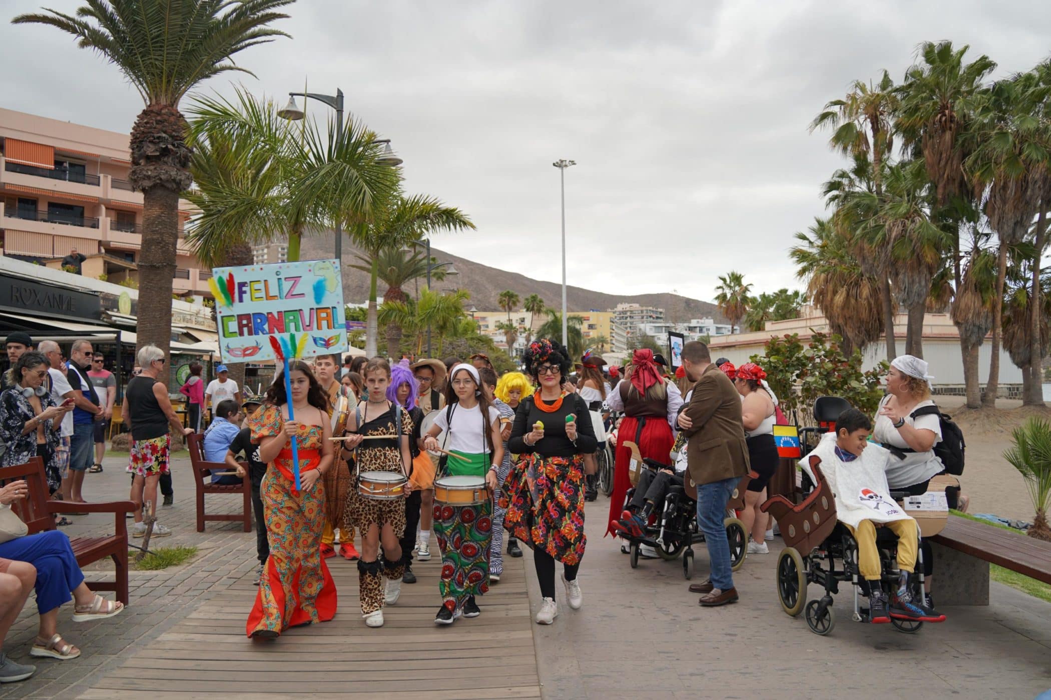 Arona Pasacalles de la Inclusión 1