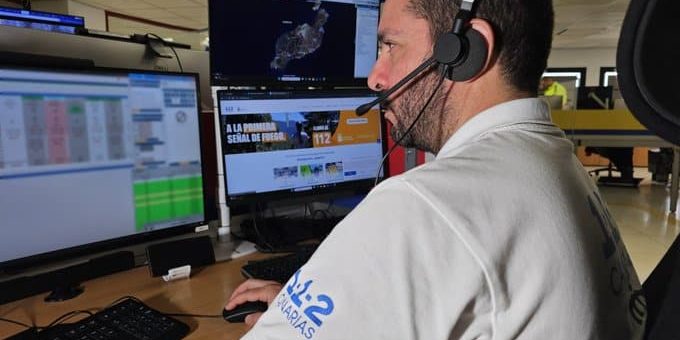 BOMBEROS Y EL GES RESCATAN A UNA MUJER HERIDA EN YAIZA-LANZAROTE 3-3-25
