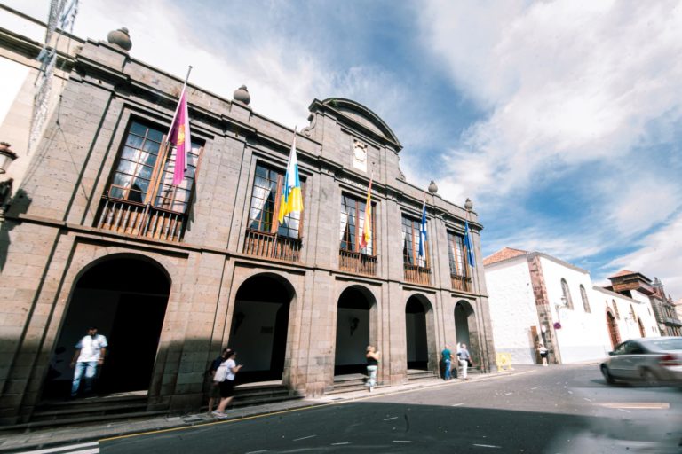 Fachada principal Ayuntamiento de La Laguna