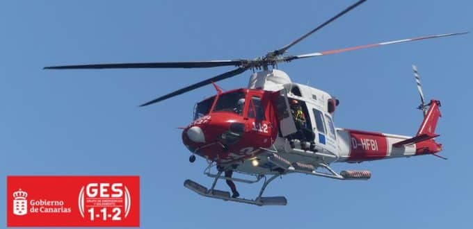 HELICÓPTERO DEL GES RESCATA A DOS PERSONAS EN APUROS EN LA COSTA DE LOS GIGANTES 3-3-25