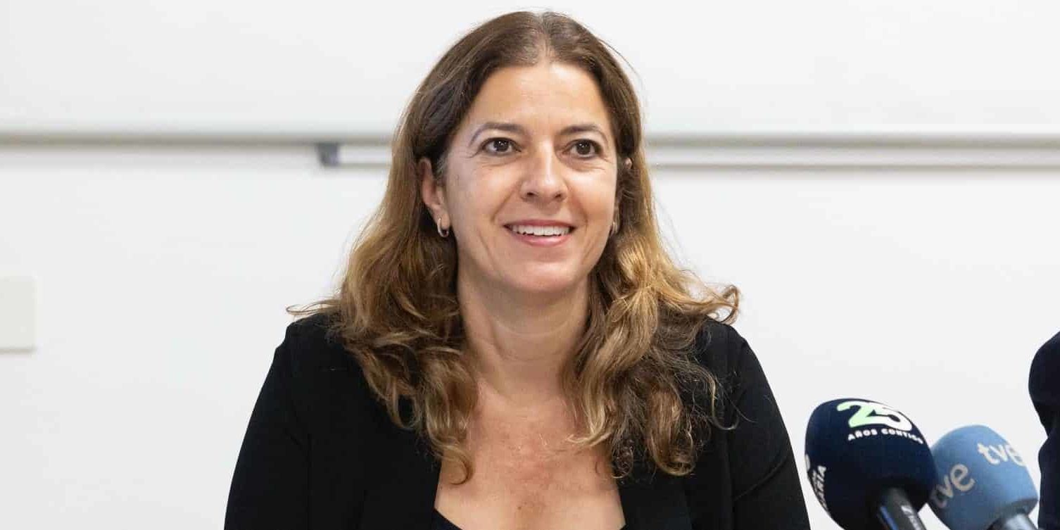 Isabel León 040325
