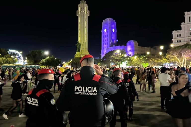 LA POLICÍA AUTONÓMICA REFORZÓ LA SEGURIDAD DEL CARNAVAL DE SANTA CRUZ 9-3-25