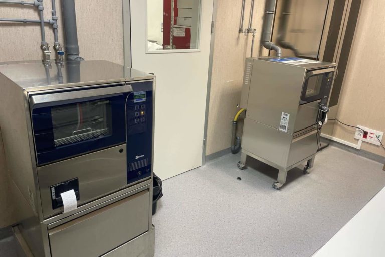 NUEVO EQUIPO DE ESTERILIZACIÓN PARA EL SERVICIO DIGESTIVO-HOSPITAL DE GUADALUPE 6-3-25