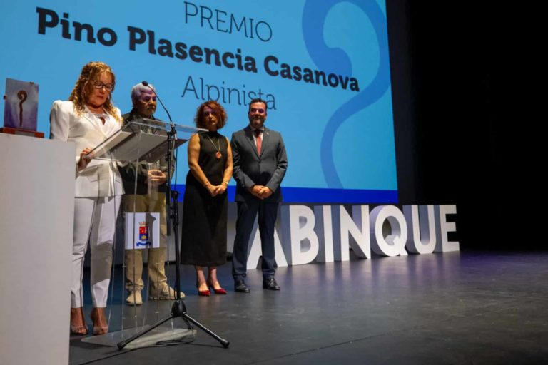 P1193830
