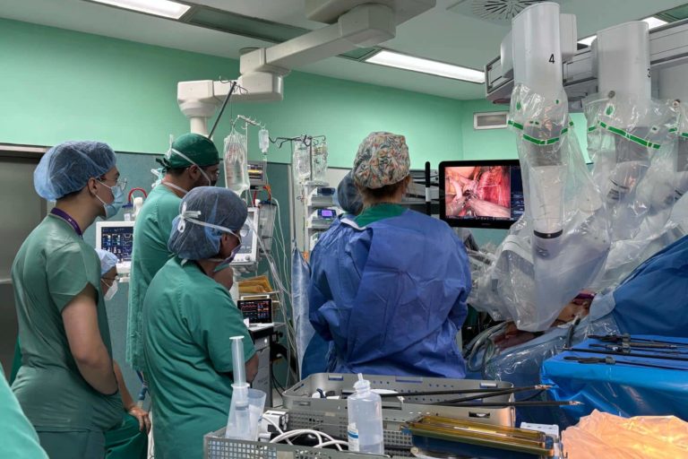 Tx renal vivo con da vinci2