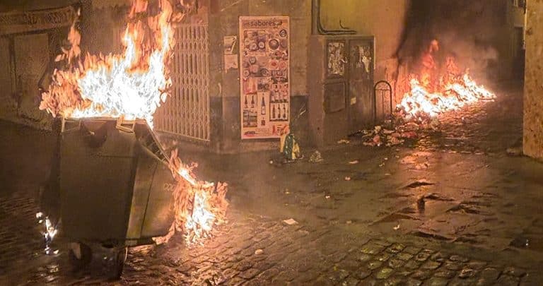 VANDALISMO EN LAS CALLES DE ICOD1 4-3-25