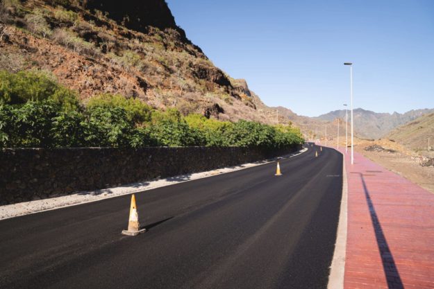 Zona de obras en la CV1 en San Sebastián de La Gomera