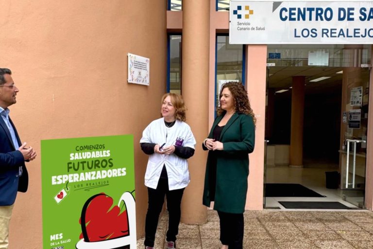 020425 Presentaci�n actividades Mes de la Salud 2025