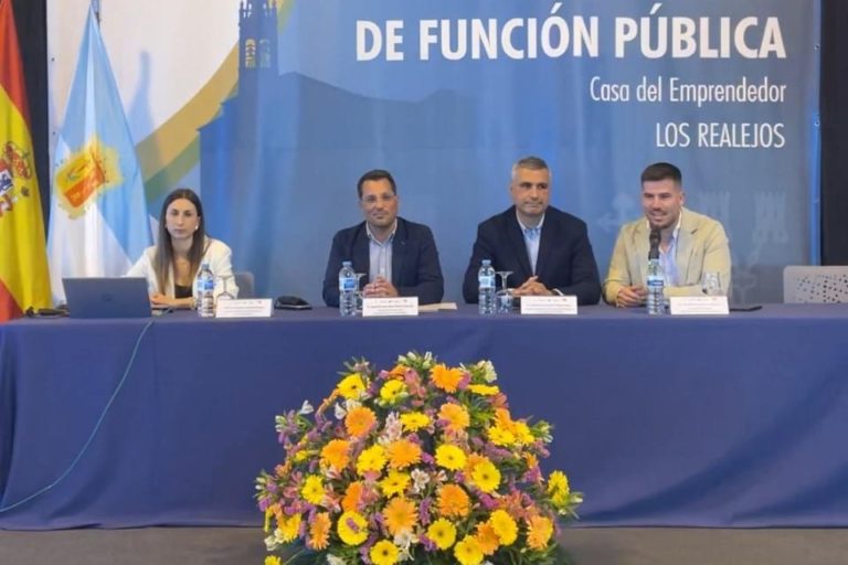 040425 III Jornadas de Funci�n P�blica sobre Recursos Humanos FECAM (5)