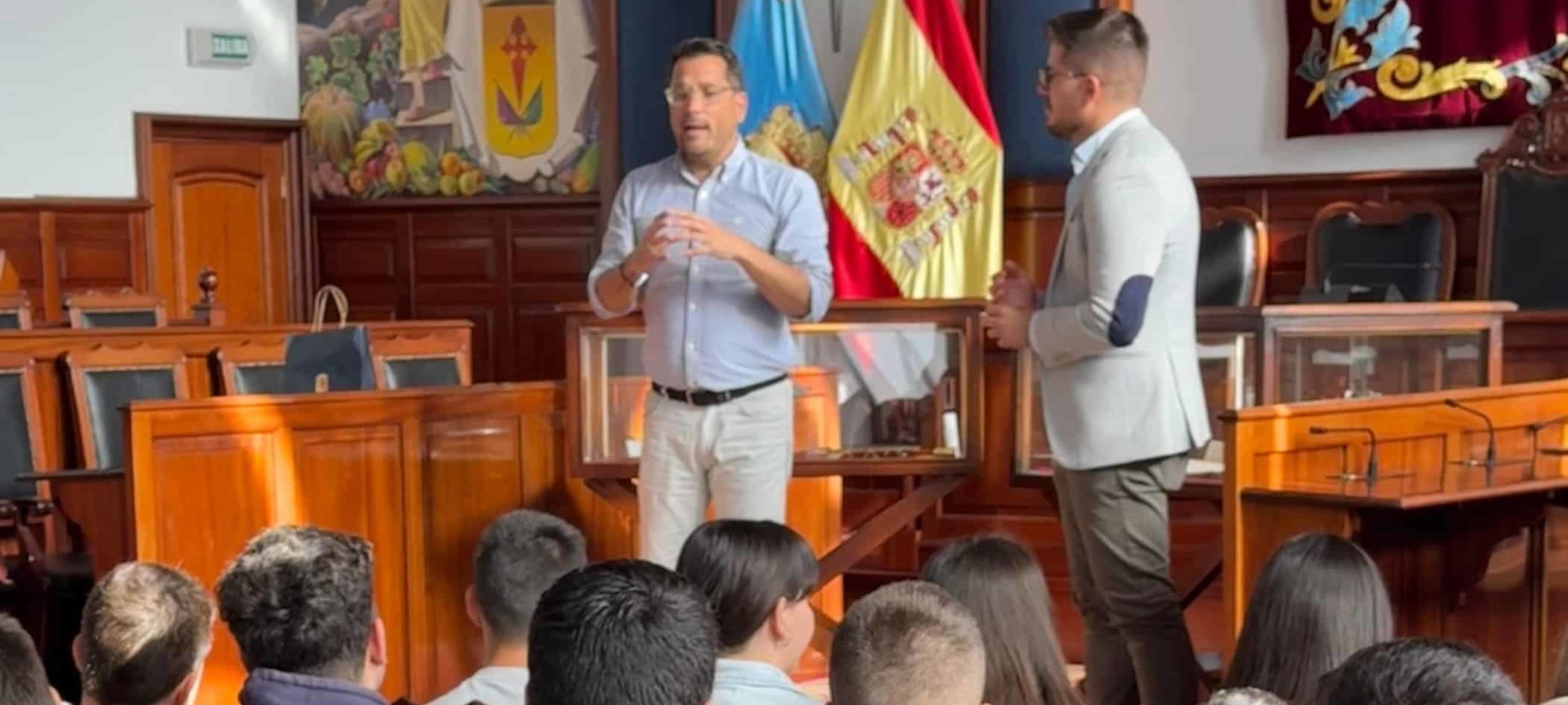 070425 Visita escolares IES Cruz Santa Fusi�n