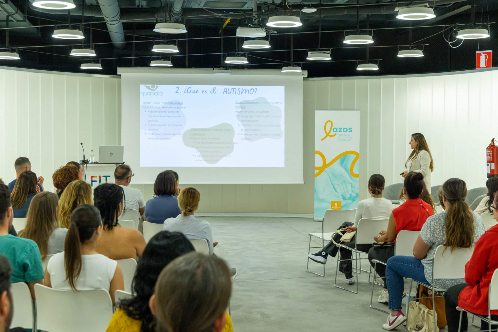 22 – Charla T-E-Autista