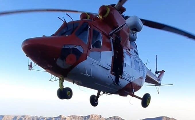 EL GES RESCATA A UN HOMBRE HERIDO AL SUFRIR UNA CAÍDA EN LAS CAÑADAS DEL TEIDE 19-4-25