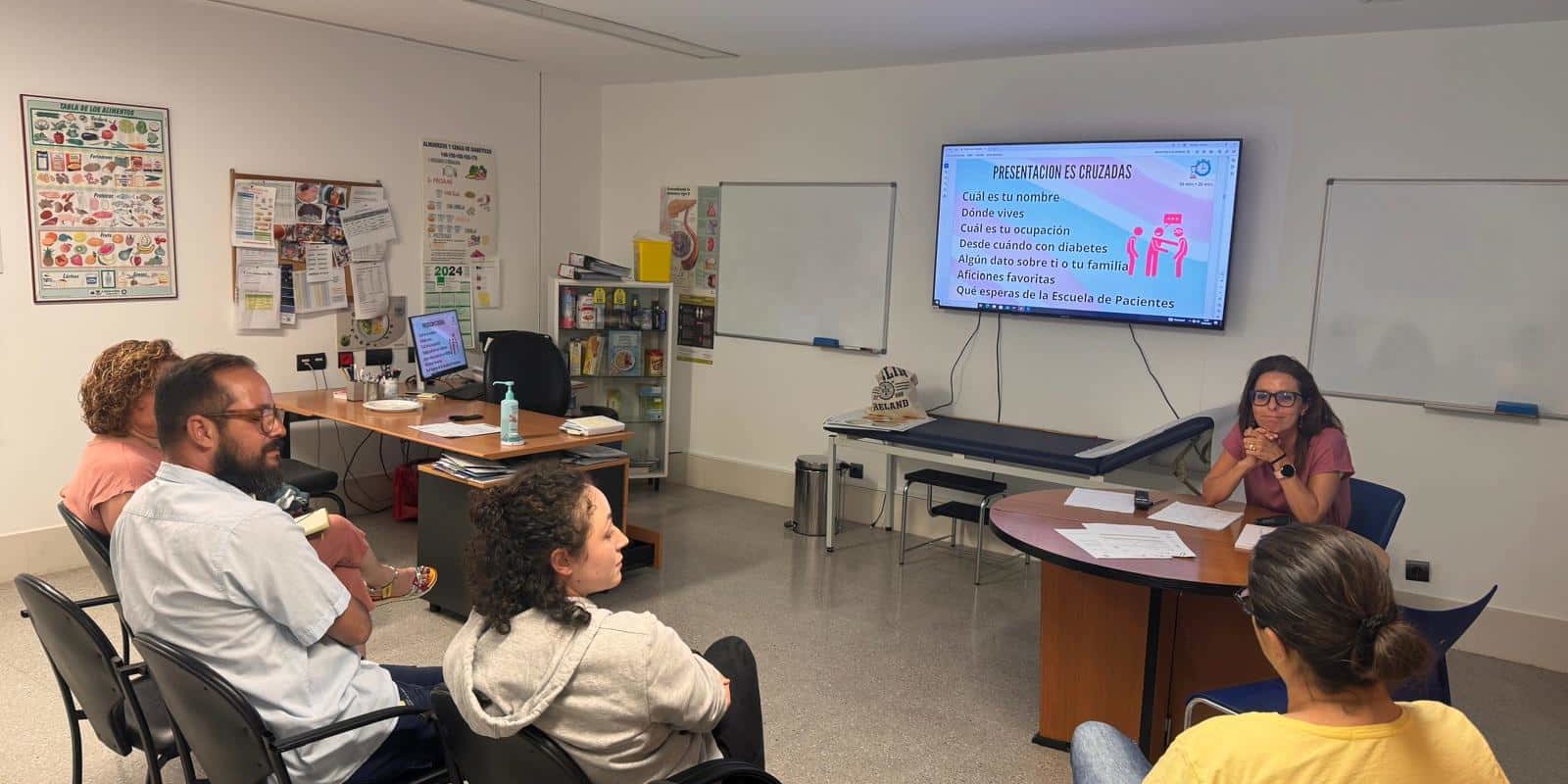Escuela pacientes diabetes HUC