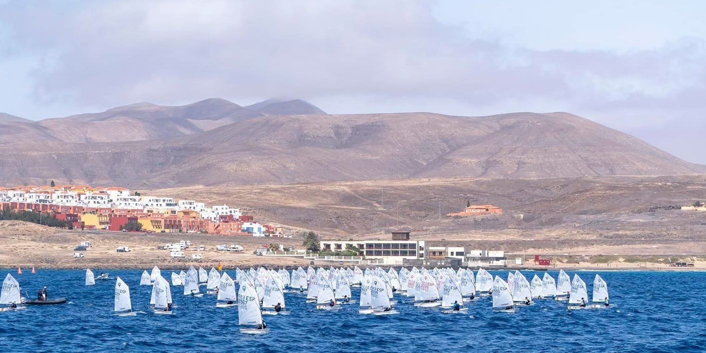 FOTO. Deportes incrementa en 2025 su apoyo al transporte de material y animales de competición