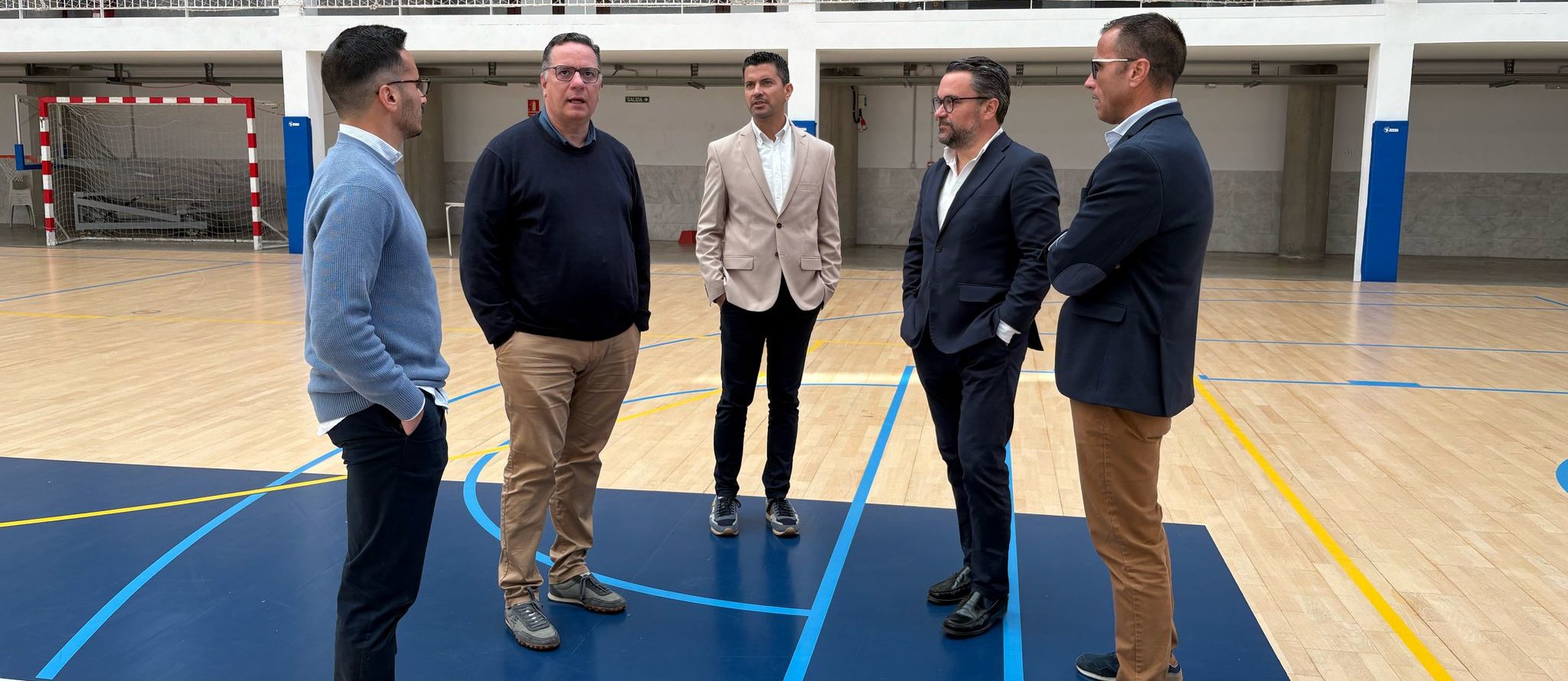 FOTO. Visita al Pabellón Multiusos Roberto Rodríguez Estrello en La Palma (1)