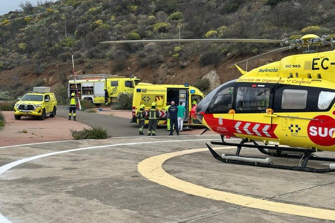 HOMBRE HERIDO GRAVE TRAS PRECIPITARSE DE UNA VIVIENDA EN TEGUISE 12-4-25
