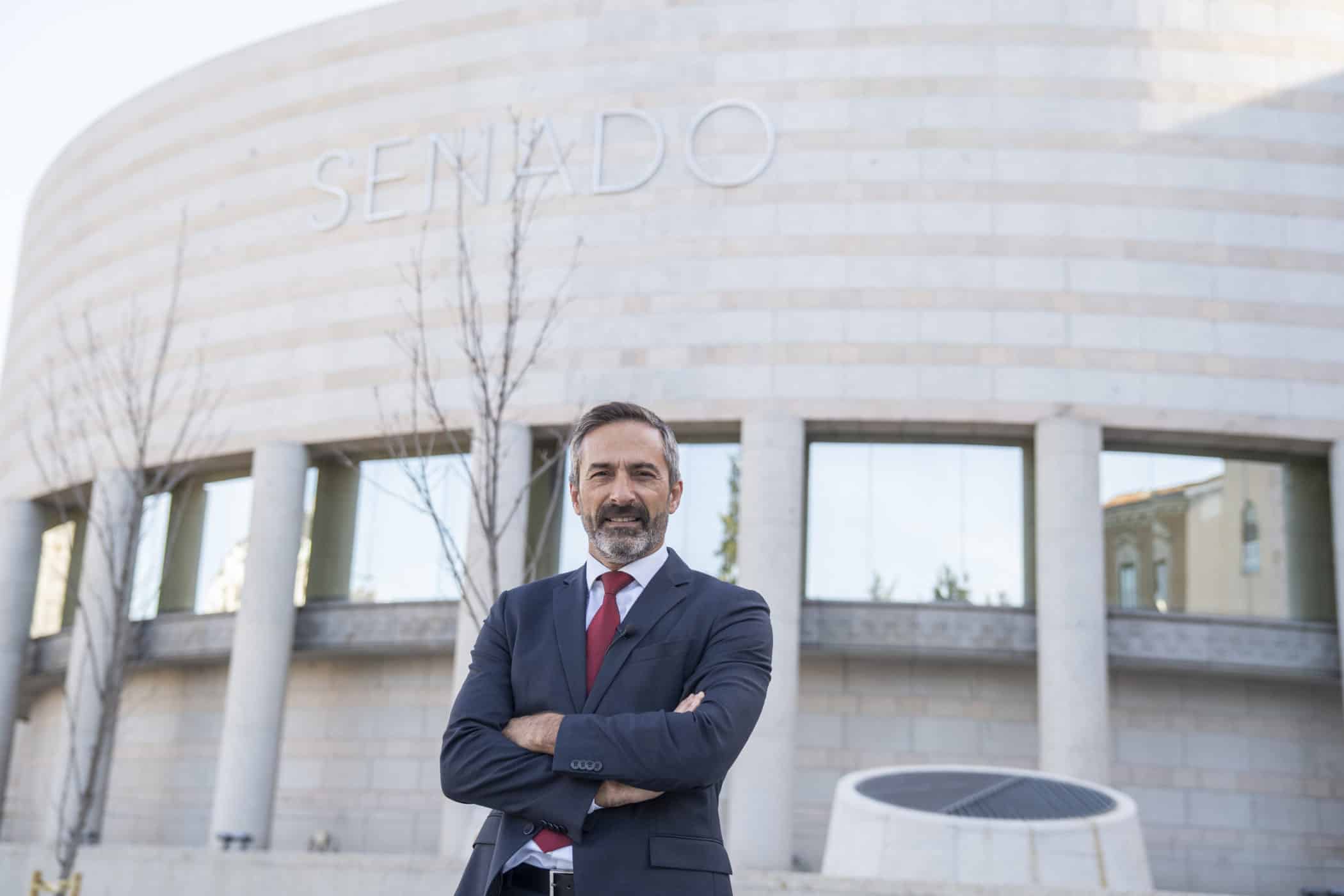 PEDROSANGINES(SENADO)-102