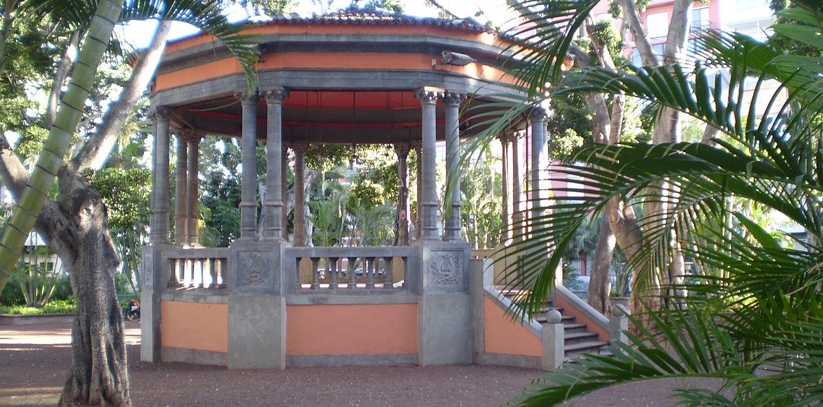 PLAZA DEL PRÍNCIPE 10-4-25
