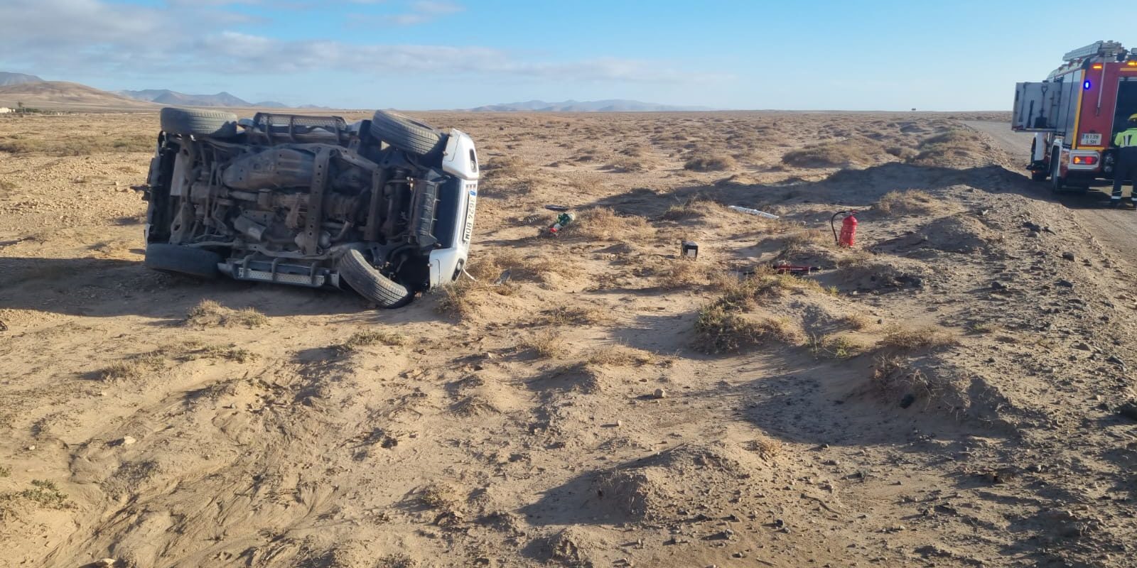 SEIS HERIDOS EN EL VUELCO DE UN VEHÍCULO EN LA OLIVA-FUERTEVENTURA2 16-4-25