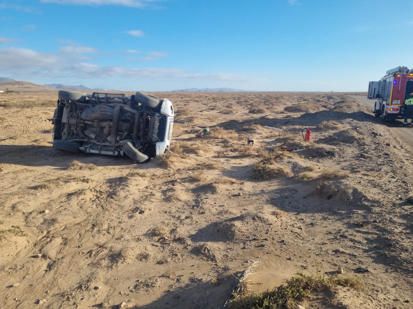 SEIS HERIDOS EN EL VUELCO DE UN VEHÍCULO EN LA OLIVA-FUERTEVENTURA2 16-4-25